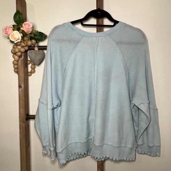Altard State Long Sleeve Scoop Neck Light Blue Sweatshirt Oversized Size XS - Picture 4 of 6